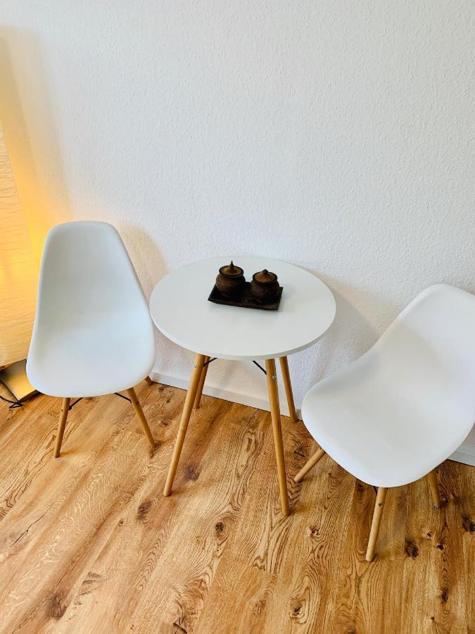 Direkte Uninaehe: Ferienwohnung Mit Grossem Doppelbett, Kuechenzeile Und Neu Renoviertem Badezimmer Χόμπουργκ Εξωτερικό φωτογραφία